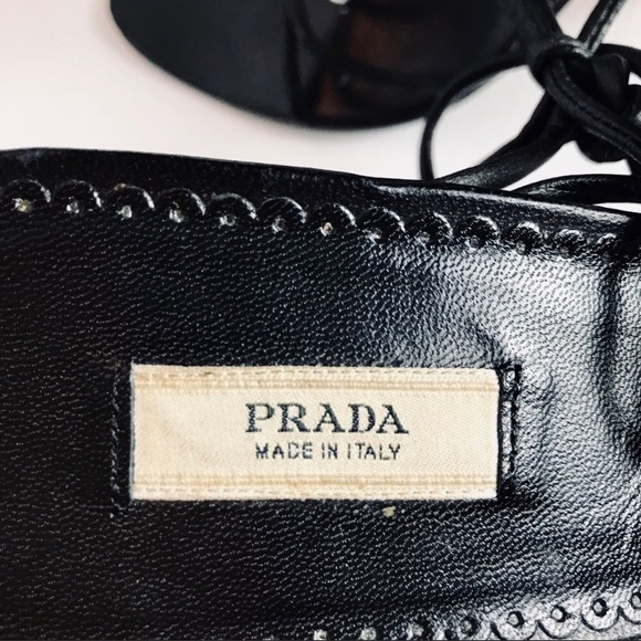 🎀 RARE Prada Leather Lace Up Heels - Picture 8 of 8